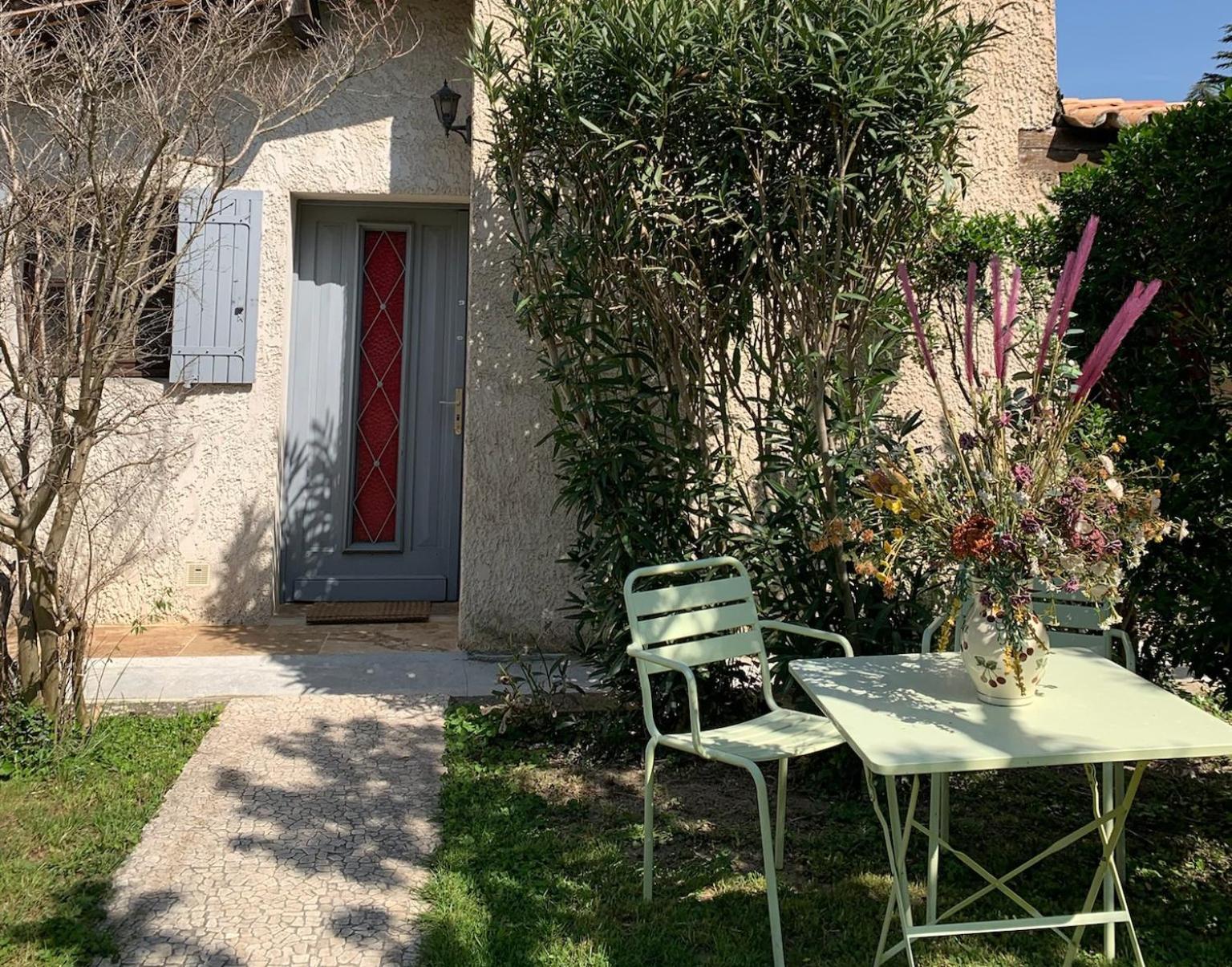 Gite La Loge 142 Route De Carpentras 84210 Venasque Esterno foto